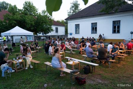 Ponedeljek, 12. avgust  (14)